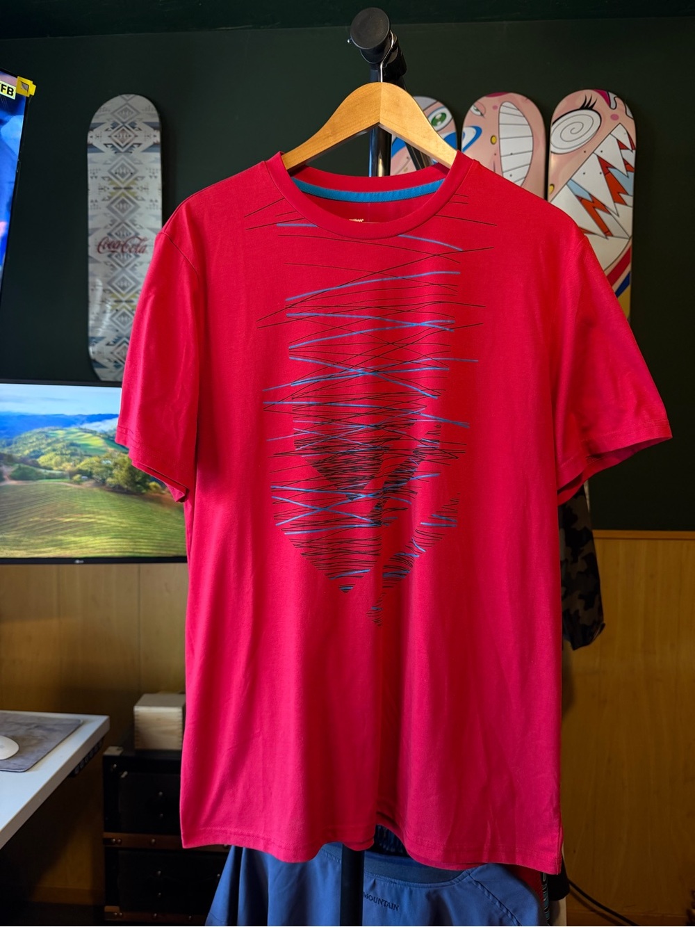 Puma DryCell Sport Lifestyle Red Line Graphic Short-Sleeve Tee- Mens XL